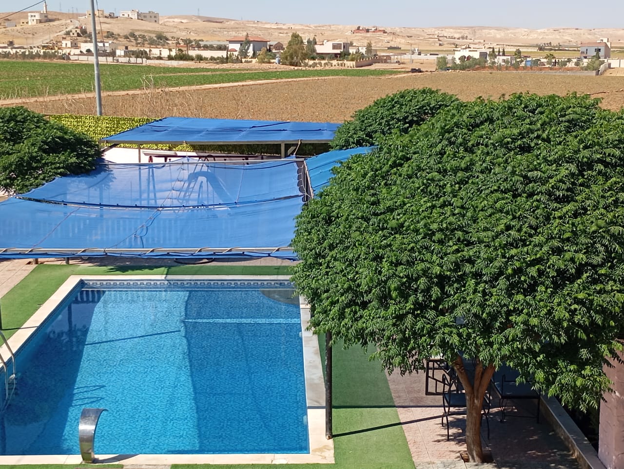 مسبح NASHMI CHALET